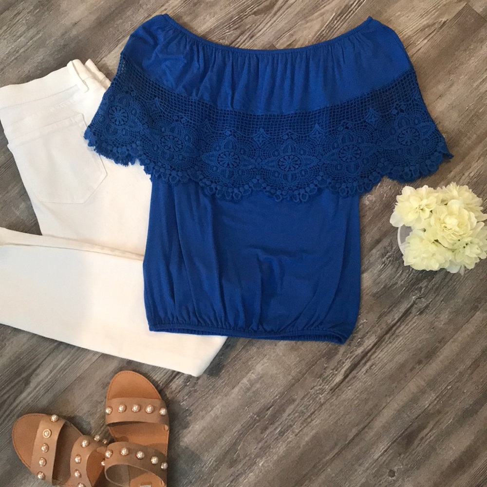 💙 Gianni Bini off the shoulder top
